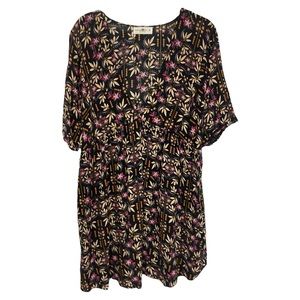 Natural Life Blouse/Tunic/Dress Floral Deep V Cut Size Medium